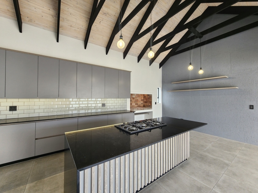 3 Bedroom Property for Sale in Country Club Western Cape